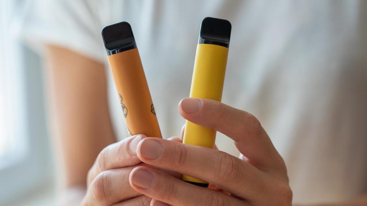 Demystifying Standard Disposable Vapes: Understanding the Essentials